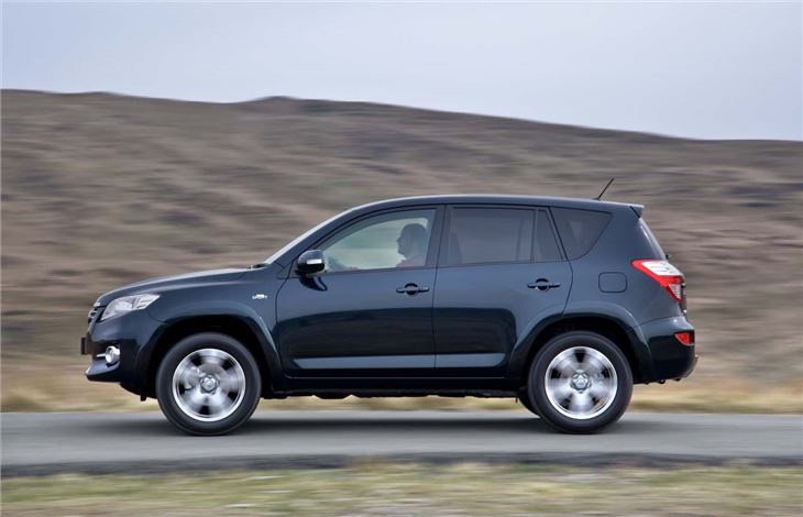 2005 toyota rav4 awd review #4