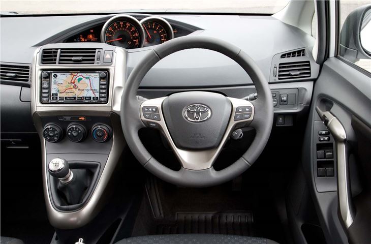 2009 Toyota verso review
