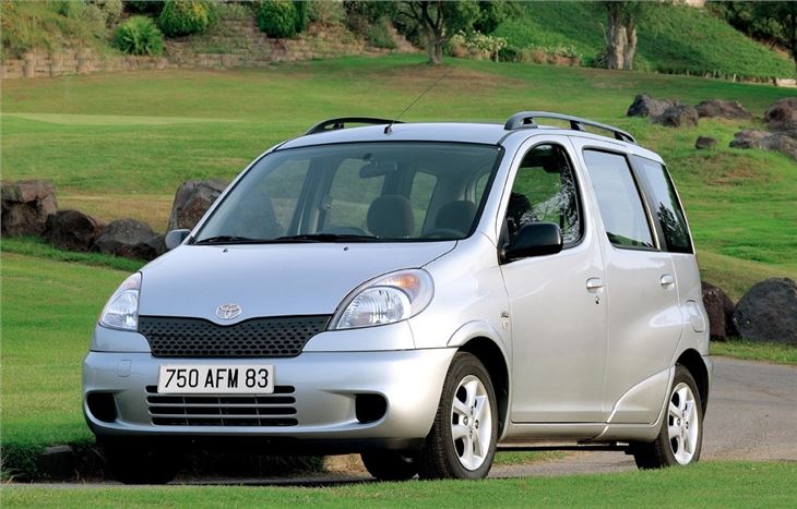2000 toyota yaris review #3