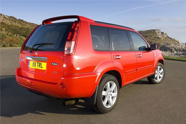Nissan x trail model history