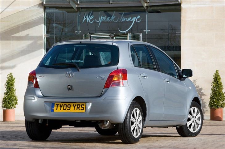 2009 toyota yaris crash rating #7