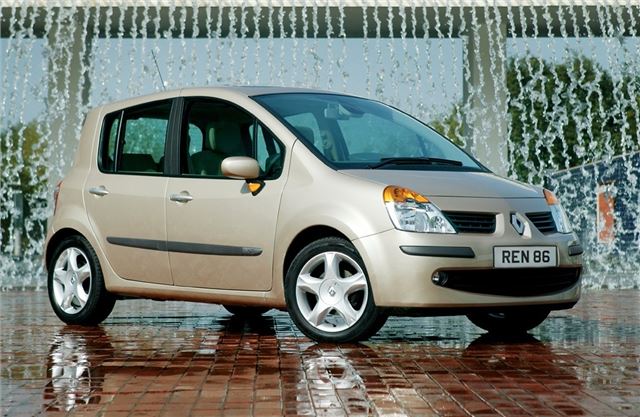 Renault%20Modus%20%282%29.jpg