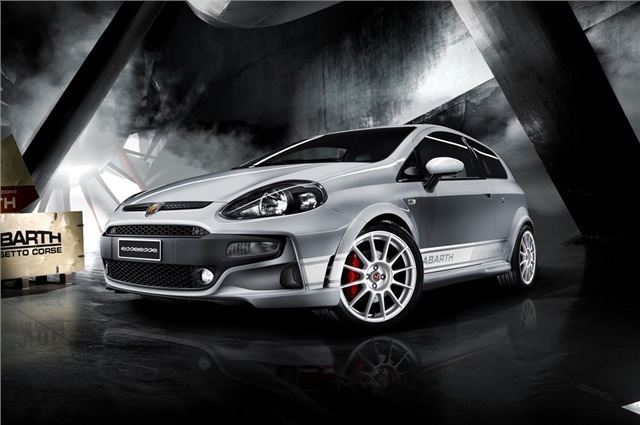 Abarth Punto now available with esseesse pack