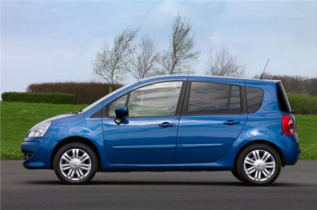 Nissan note vs renault grand modus