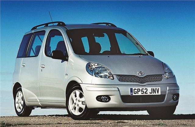 honest john toyota yaris verso #5