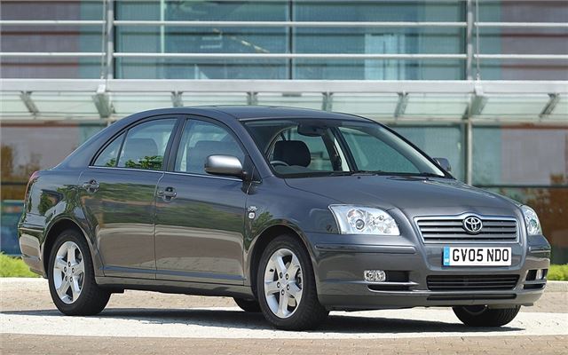 toyota avensis honest john #3