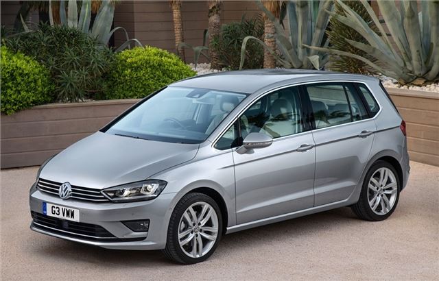 Volkswagen%20Golf%20SV%20(1).jpg