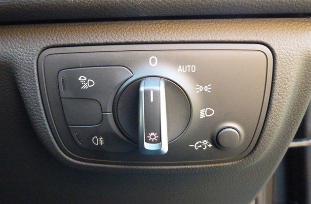 Audi A6 All -weather Lights Button