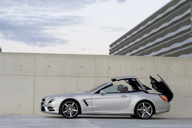 2012 Mercedes sl road test #4