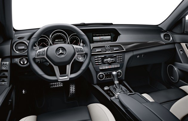 Mercedes -Benz C-Class 2013 (1)