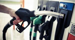 Filling stations ‘refuse’ to pass on 5p a litre fuel price cut