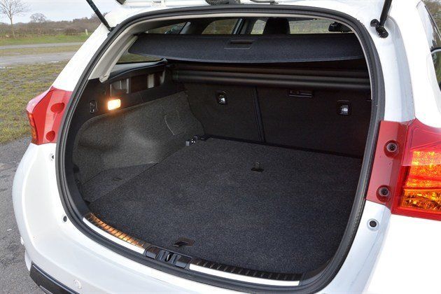 Toyota Auris Touring Sports Boot