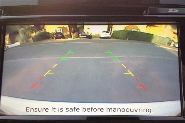 Nissan qashqai reversing camera video #10