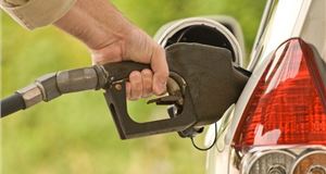 Supermarkets cut diesel to under £1-per-litre