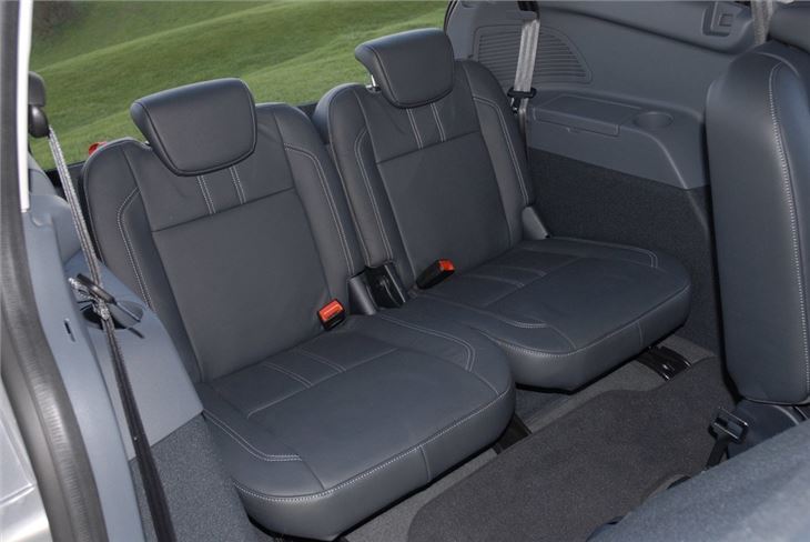Ford focus c-max grand review #4