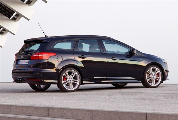 Ford focus st road tests