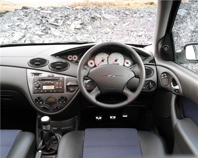 1998 Ford focus review