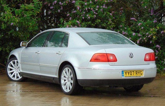 Volkswagen Phaeton (3)