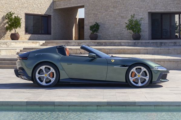 Ferrari 12Cilindri Spider Review: static side elevation