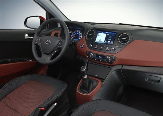 Hyundai _i 10_interior _2
