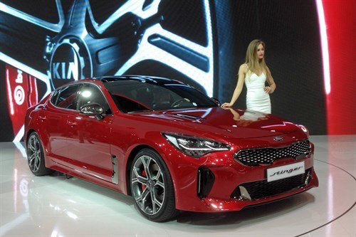 KIA Stinger 2017 F34 Geneva