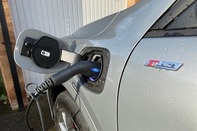 Ford Kuga PHEV Charging