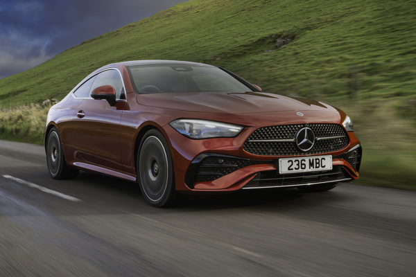 Mercedes-Bezn CLE Coupe dynamic front three-quarter