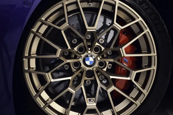 BMW M2 CS: front wheel