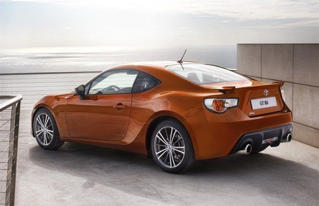 Toyota GT 86 (2)