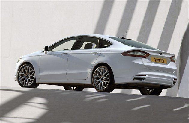 Ford Mondeo (2)