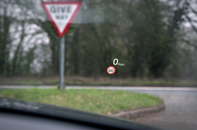 Audi A6 Head -Up Display (2)