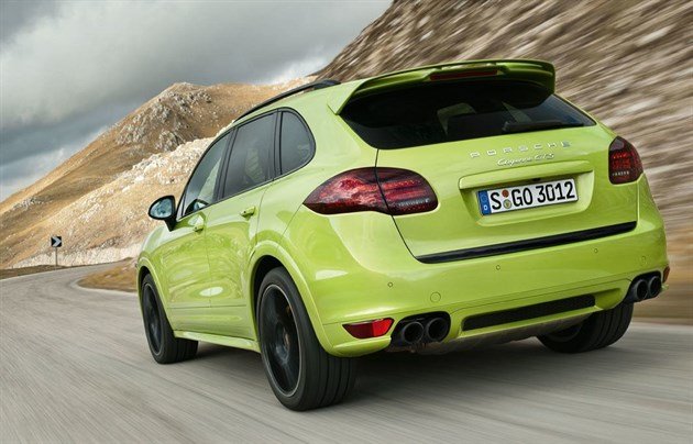 Porsche Cayenne GTS (1)