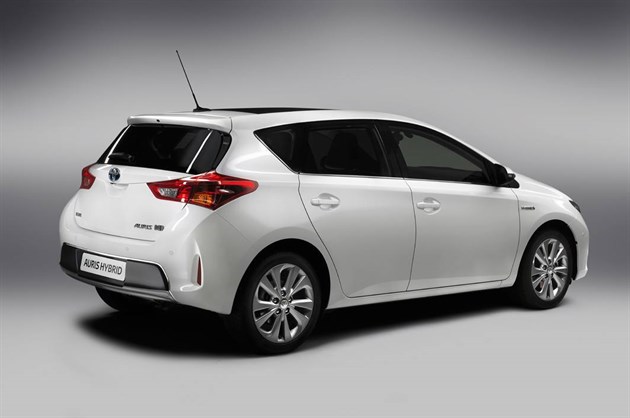 Toyota Auris 2013 (8)