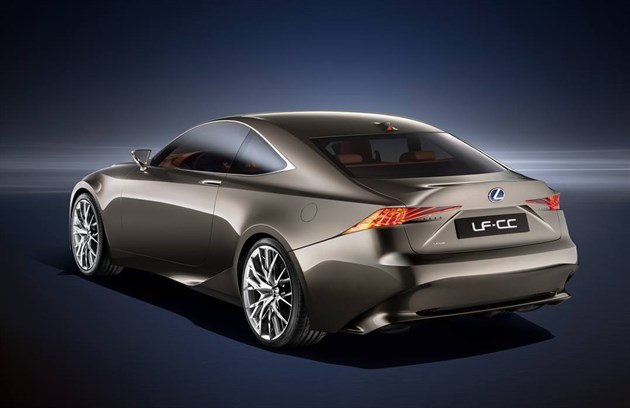 Lexus LF-CC (1)