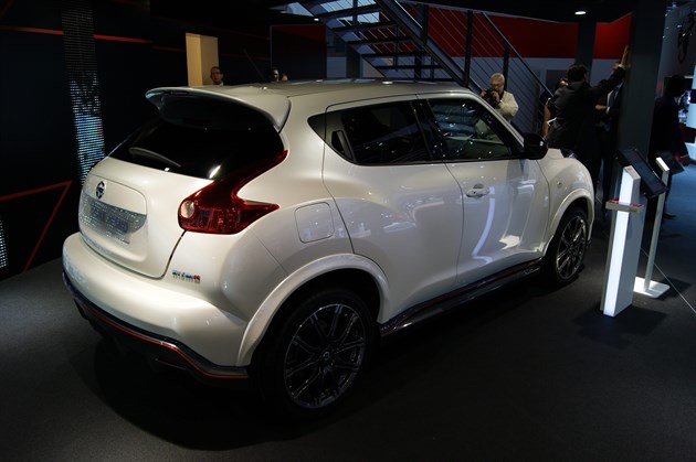 Par 2012Nissan Juke NISMO_2