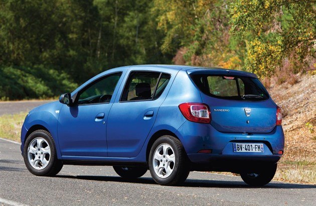 2013 Dacia Sandero (3)