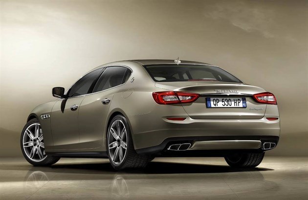 Maserati Quattroporte (3)