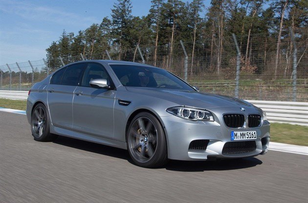 BMW M5 (2)