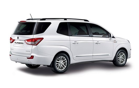 Ssang Yong Turismo (4)