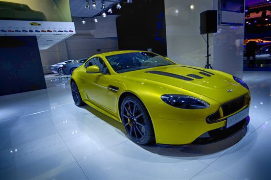 Aston Martin Vantage S