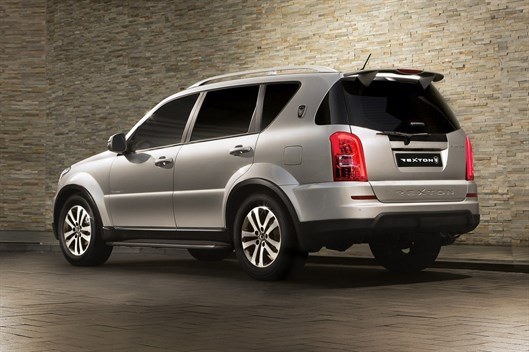 Ssang Yong Rexton W (2)