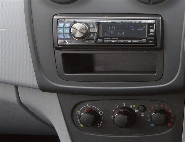 Dacia Sandero (4)