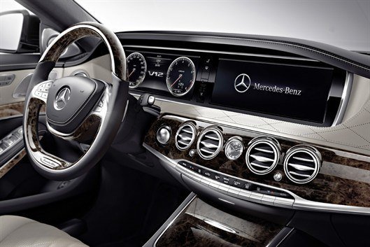 Mercedes -Benz S600 (1)