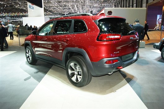 Jeep _Cherokee (1)