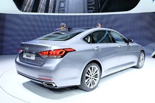 Hyundai Genesis (1)
