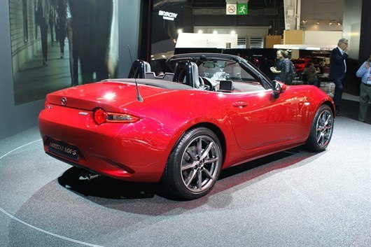 Mazda MX-5 (1)