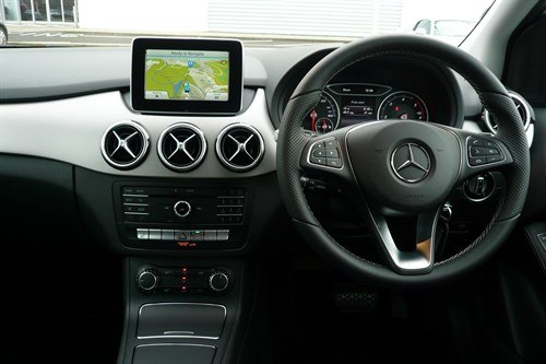 Mercedes B Class 2015 Dash