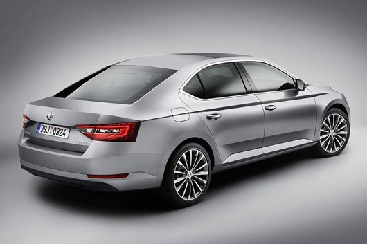 Skoda _Superb _34Heck _P3_Fin