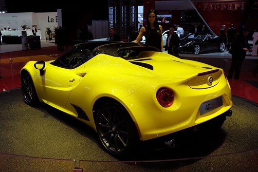 Alfa 4C Spider 2