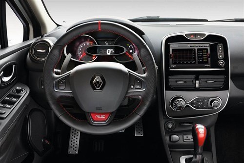 Clio RSInt (1)